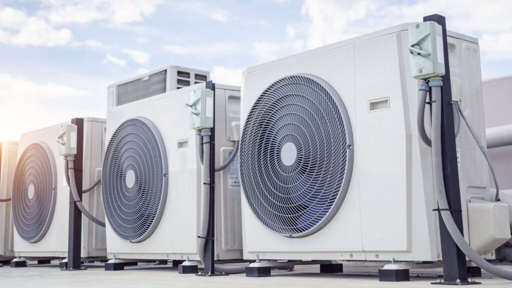 Georgia HVAC technician repairing air conditioner